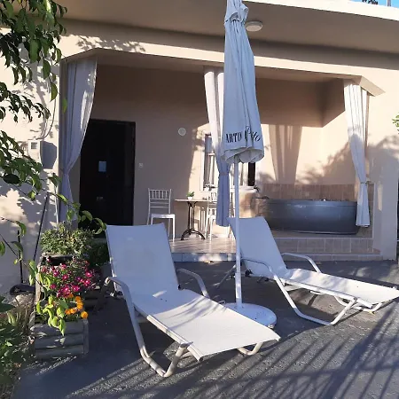 Mommy's House * Angeliana (Crete)